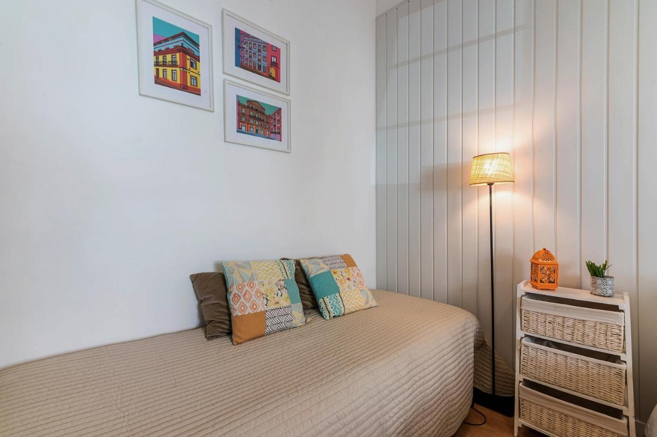 Alm- Spacious. Sunny. Patio. Quiet Area. Fast Wifi Lisboa Exteriör bild